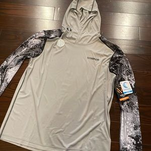 Striker men’s long sleeve breathable, UPF 50 sun, beach, fishing shirt w hood